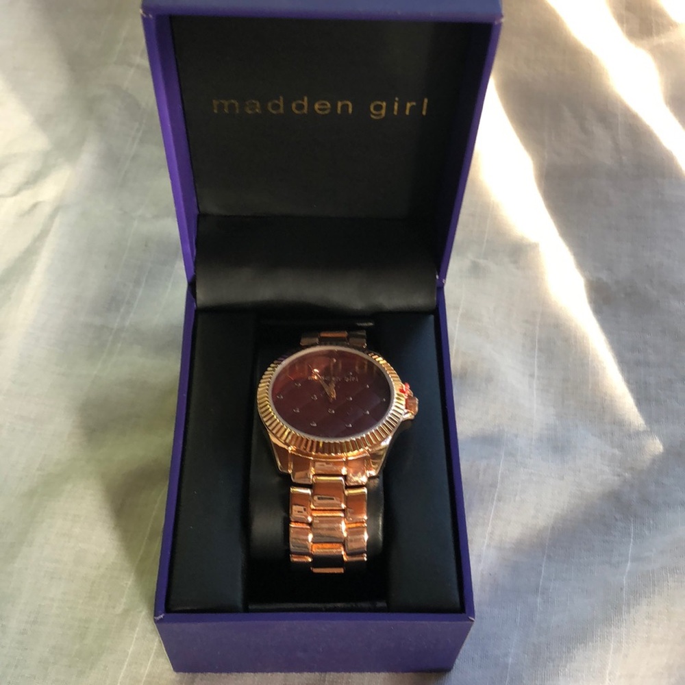 NWT Madden Girl Gold & Maroon Quilt Watch